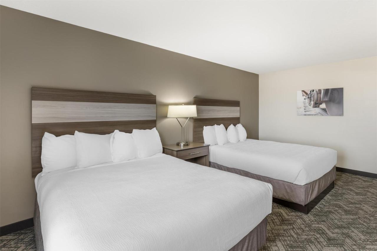 Queen Room with Two Queen Beds - Non-Smoking at Best Western Plus Great Northern Inn