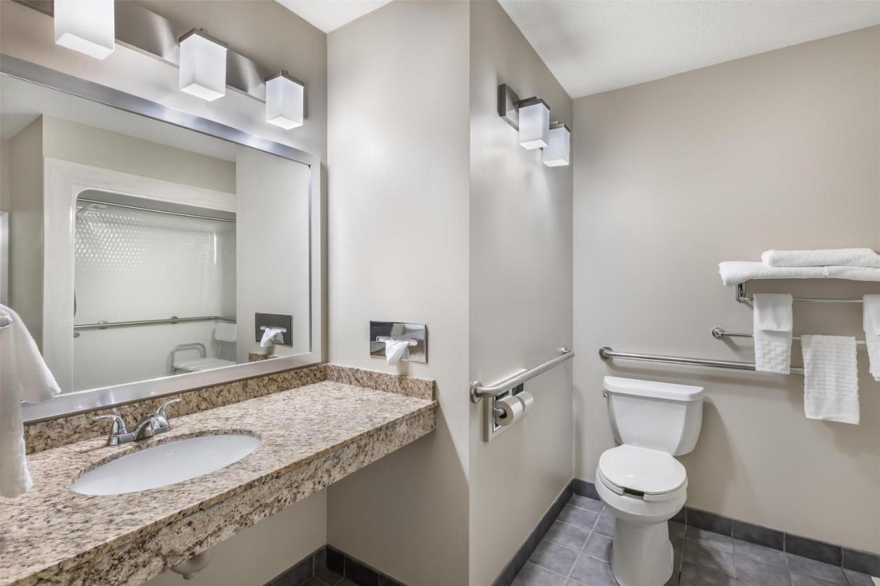 | Best Western Plus Great Northern Inn