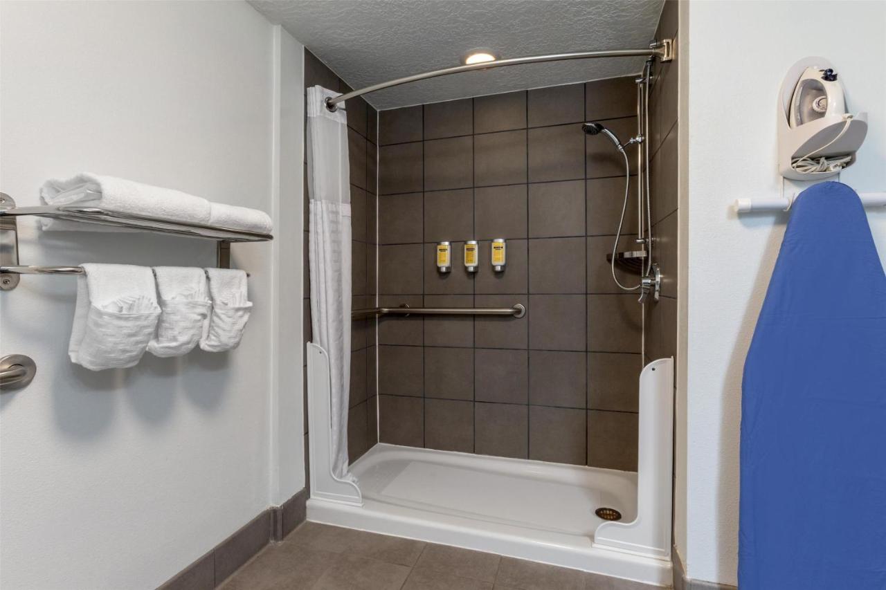 | Best Western Plus Gallup Inn & Suites