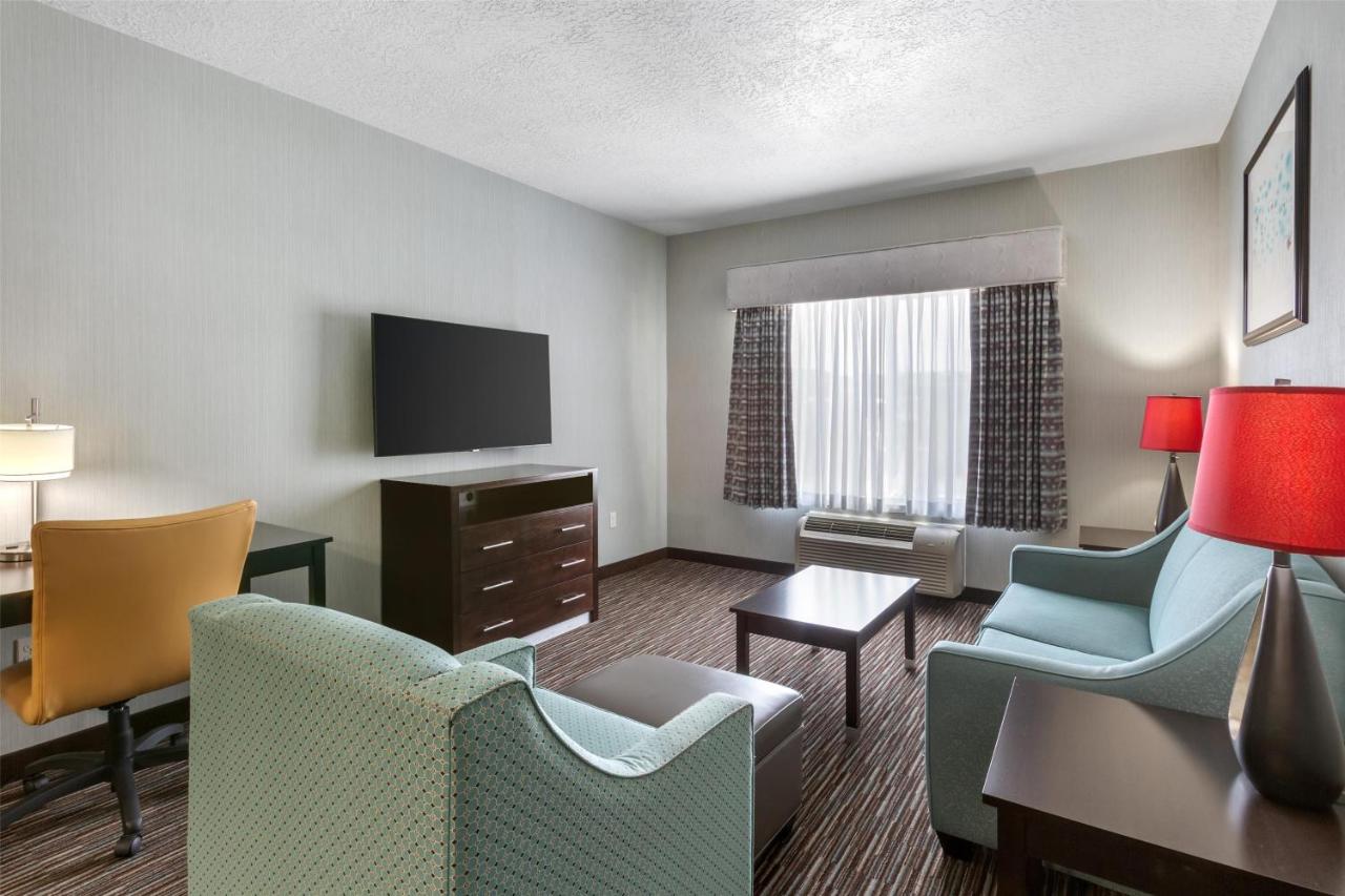 | Best Western Plus Gallup Inn & Suites