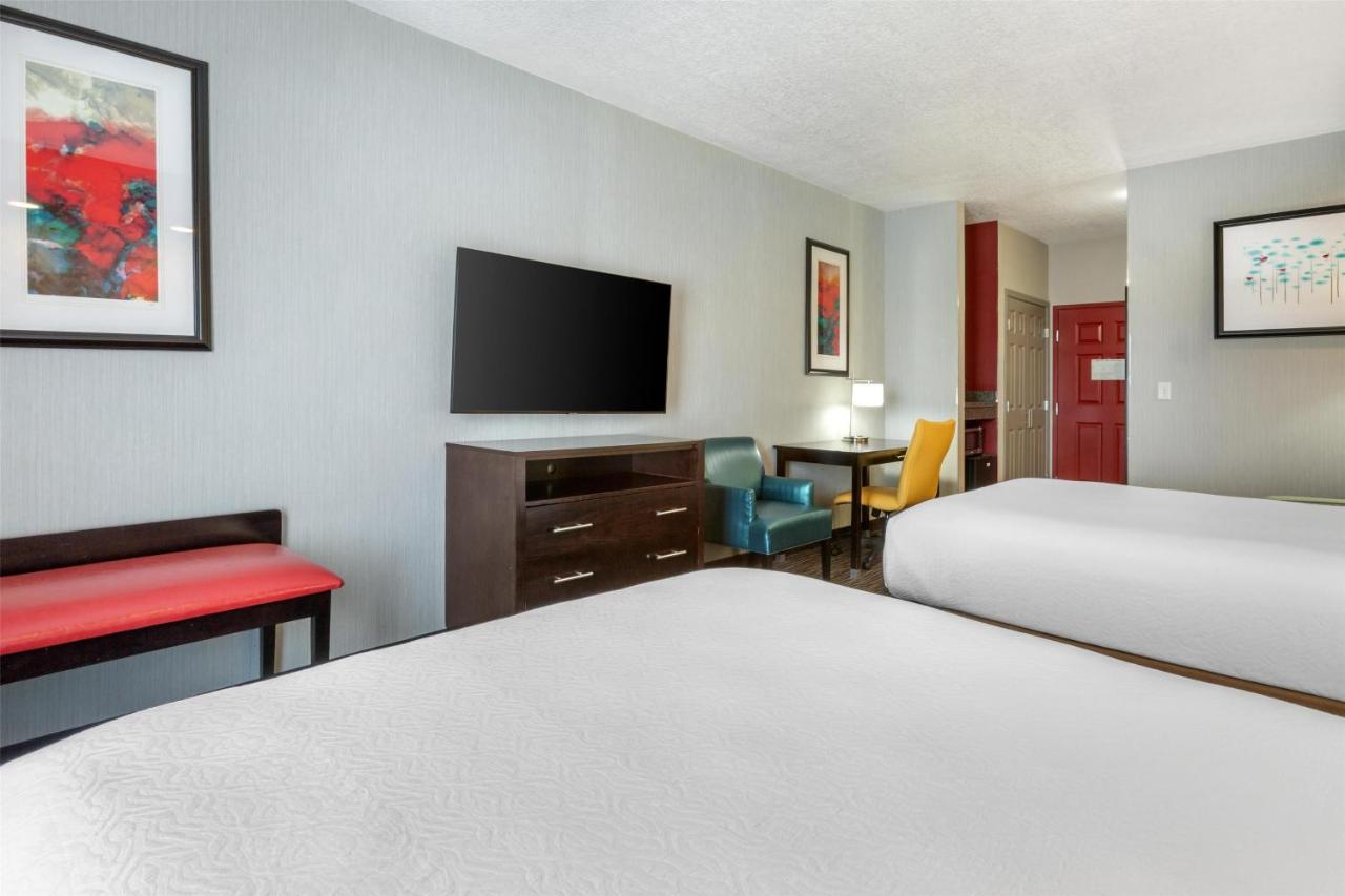 Queen Room with Two Queen Beds at Best Western Plus Gallup Inn & Suites