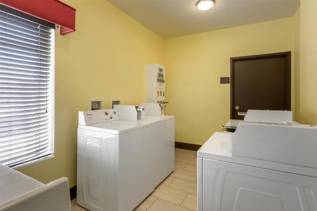 | Best Western Plus Gallup Inn & Suites