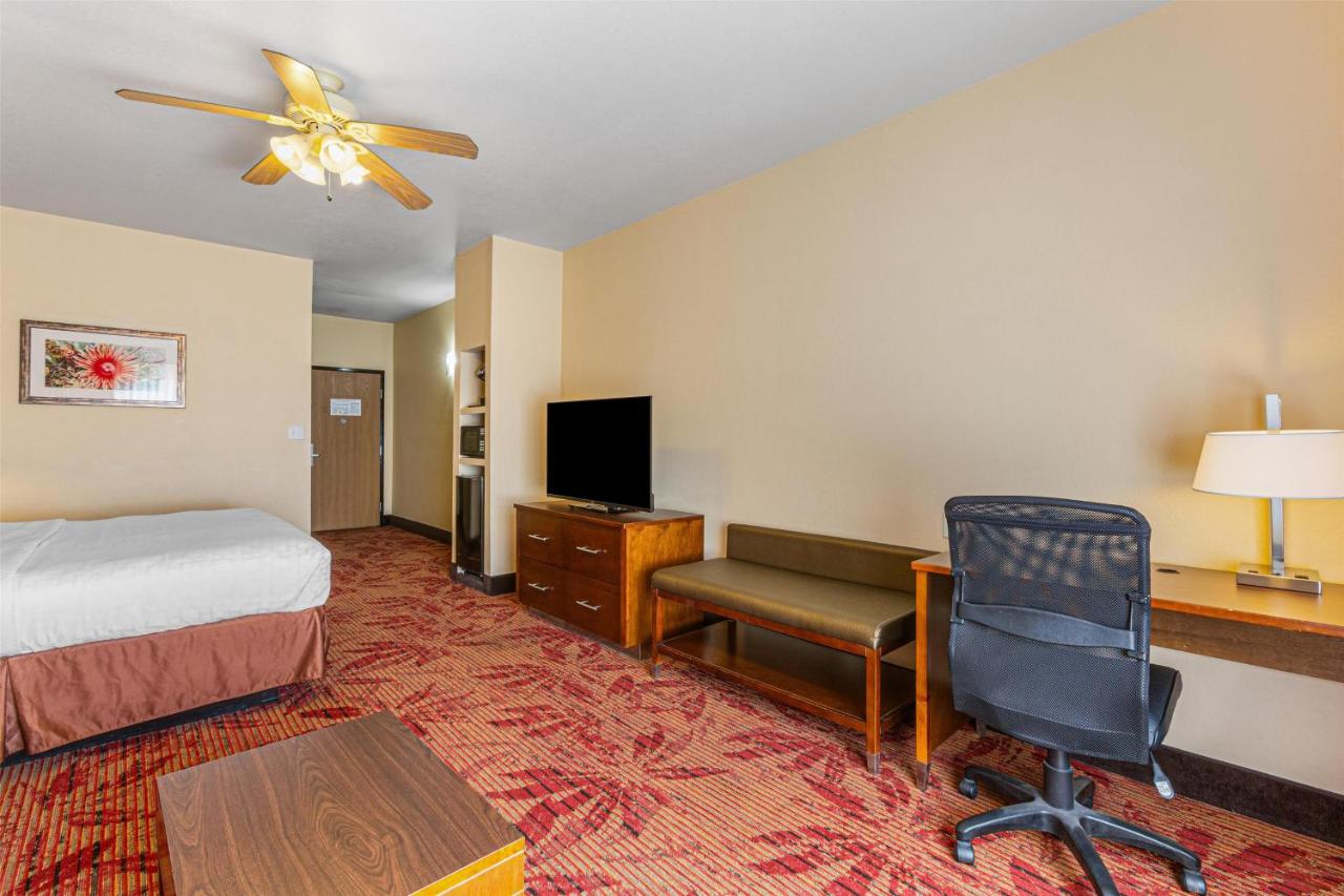 King Room at Best Western Plus Ruidoso Inn