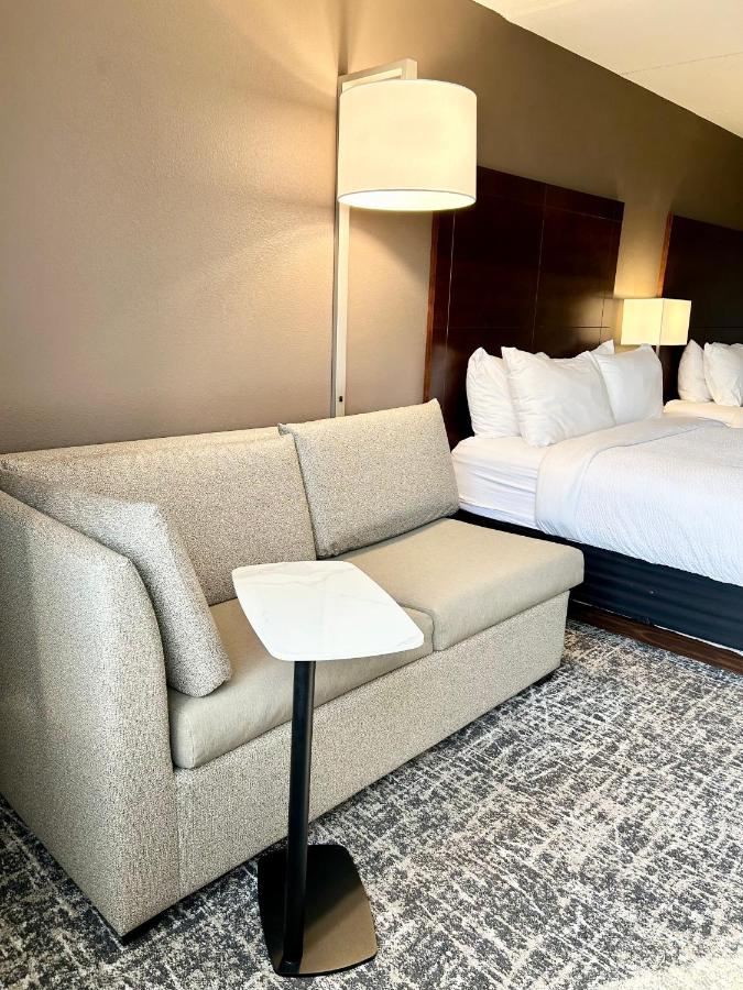 Queen Studio with Two Queen Beds - Non-Smoking at Best Western Plus Kelly Inn