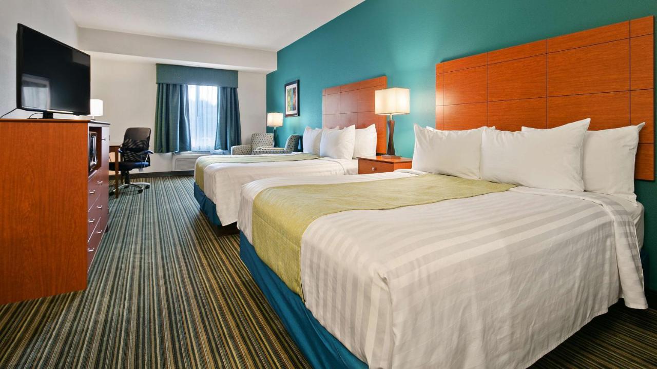 | Best Western Liberty Inn DuPont