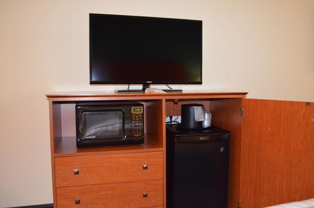 | Best Western Liberty Inn DuPont