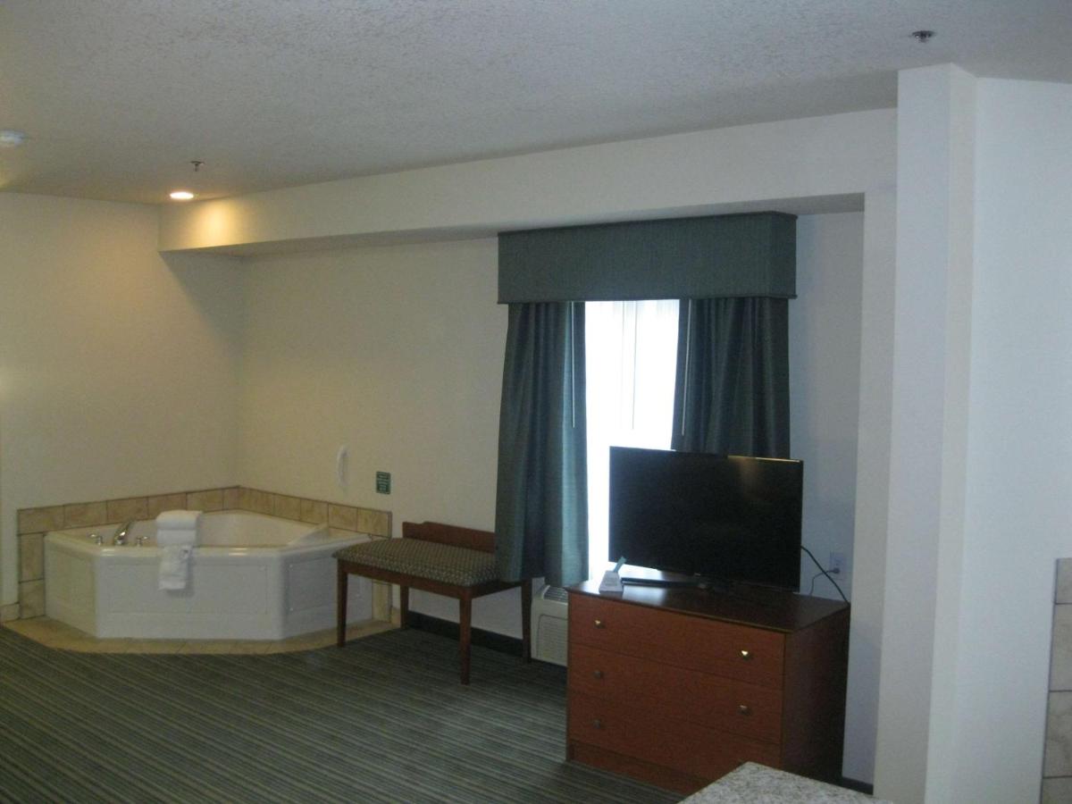 | Best Western Liberty Inn DuPont