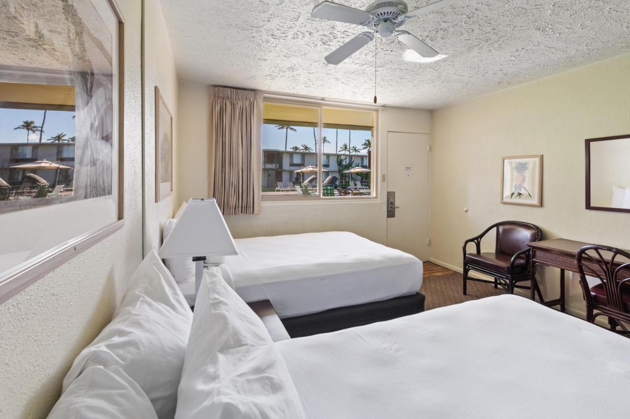 | Maui Seaside Hotel