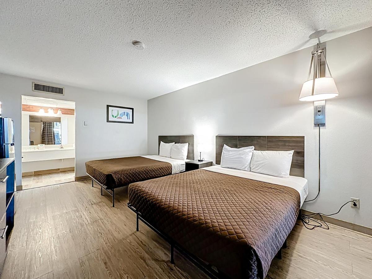  | Stayable Suites Jax West