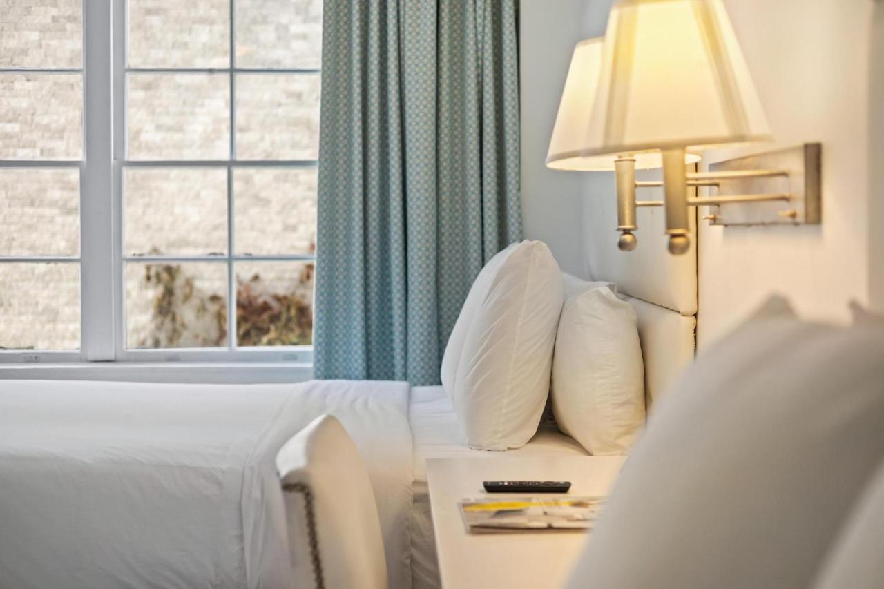Deluxe Double Room with Two Double Beds at Beacon Hotel South Beach