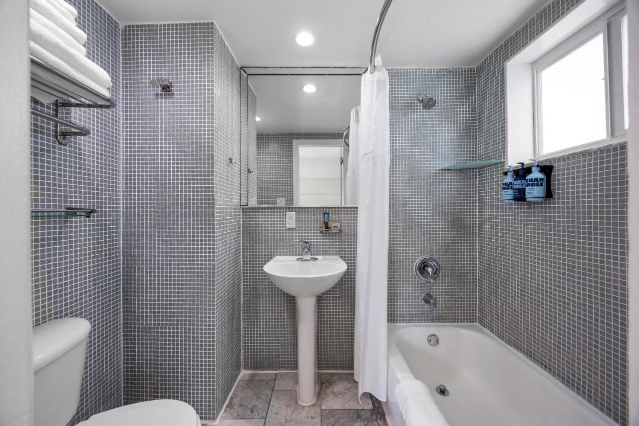 | Beacon Hotel South Beach