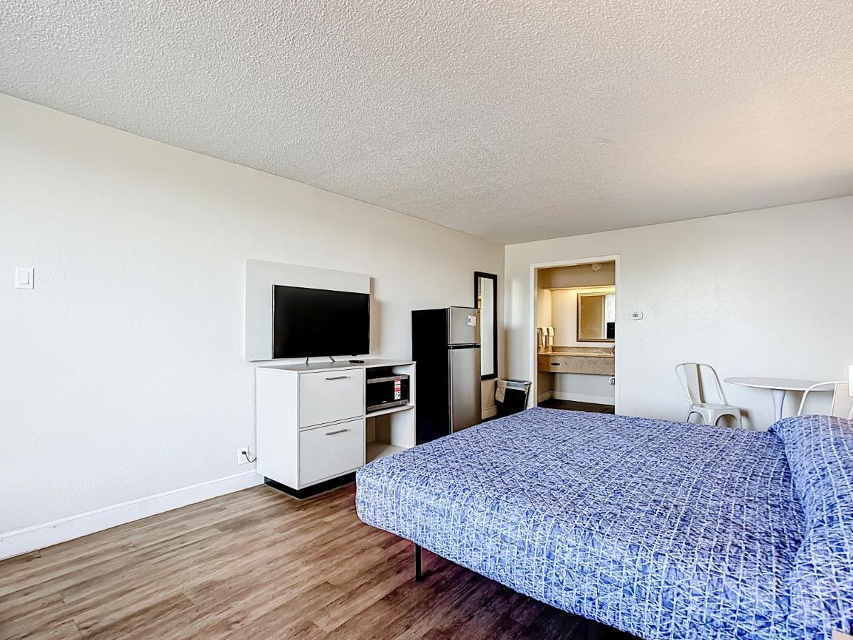  | Stayable Suites Lakeland