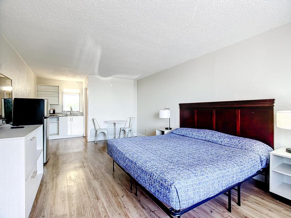  | Stayable Suites Lakeland