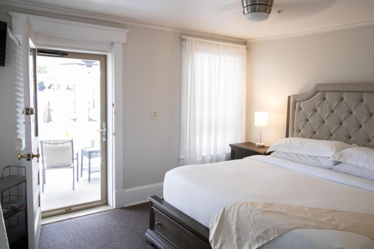  | Inn on Charlotte