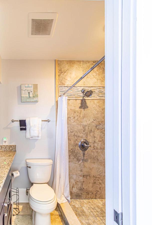  | Inn on Charlotte