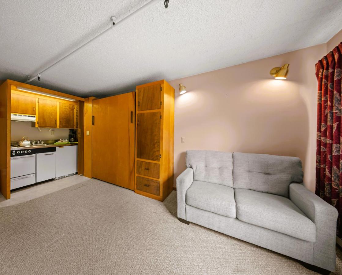 Standard Quadruple Room at Evergreen Valley Inn by Coolvacay