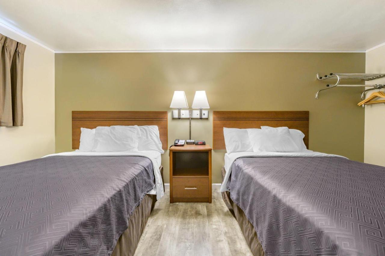 | Econo Lodge Bellefonte I-99