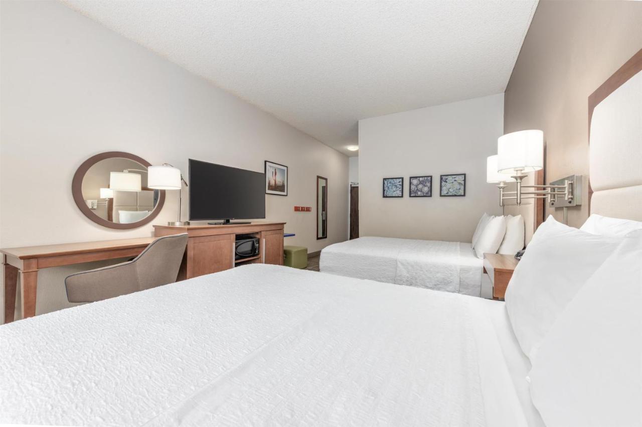 Queen Room with Two Queen Beds - Non-Smoking at Hampton Inn Phoenix-Midtown-Downtown Area