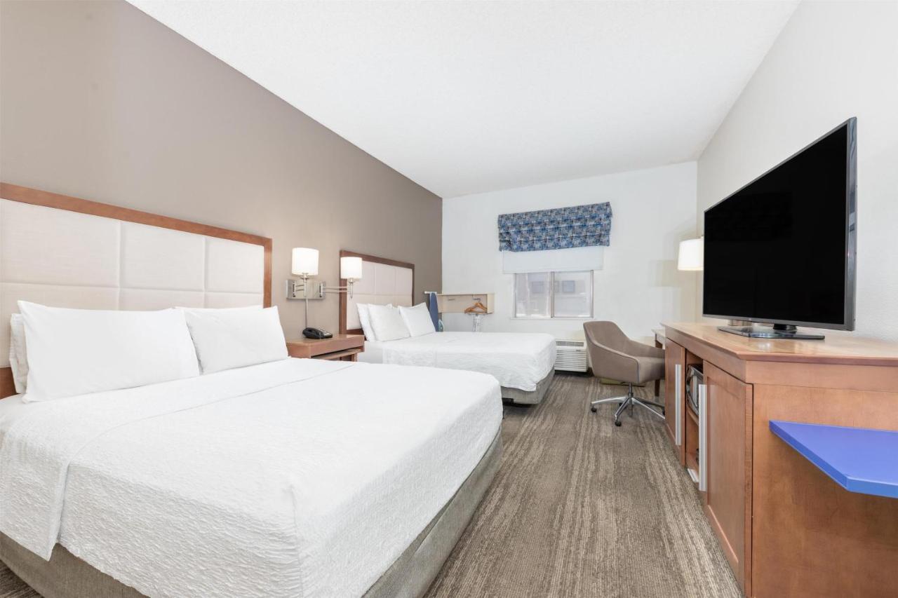 Queen Room with Two Queen Beds - Non-Smoking at Hampton Inn Phoenix-Midtown-Downtown Area