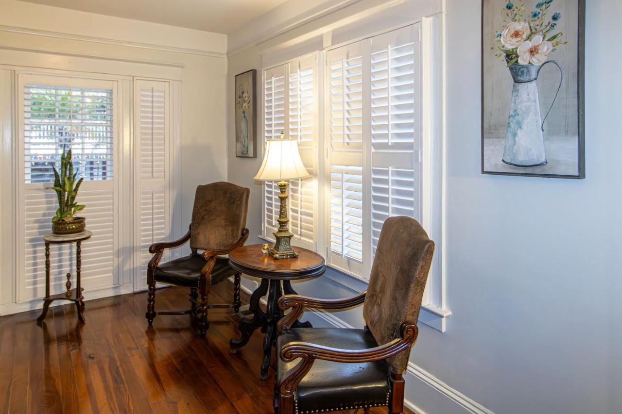 | Hemingway House Bed and Breakfast