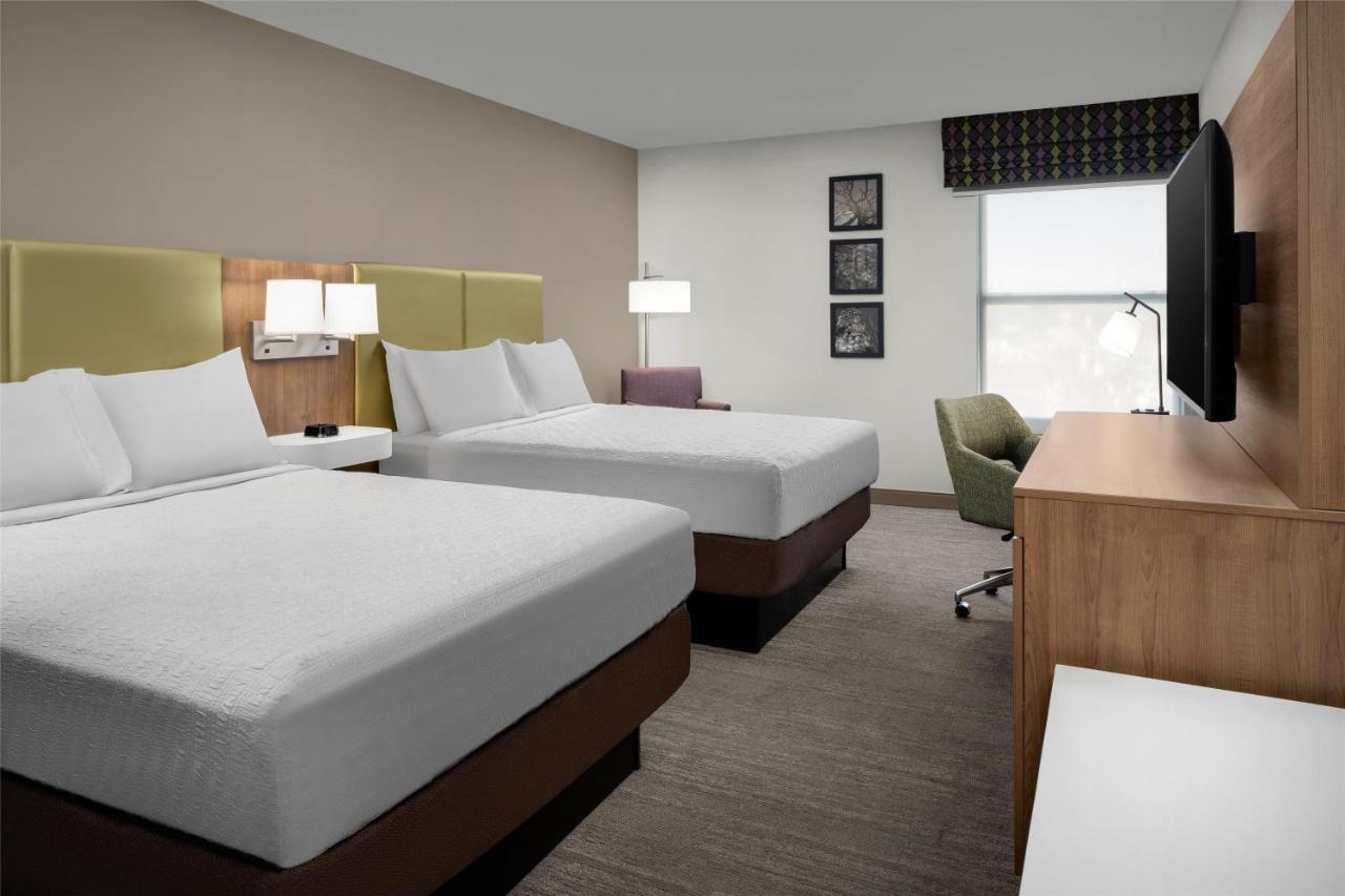 Queen Room - Non-Smoking at Hampton Inn Butte