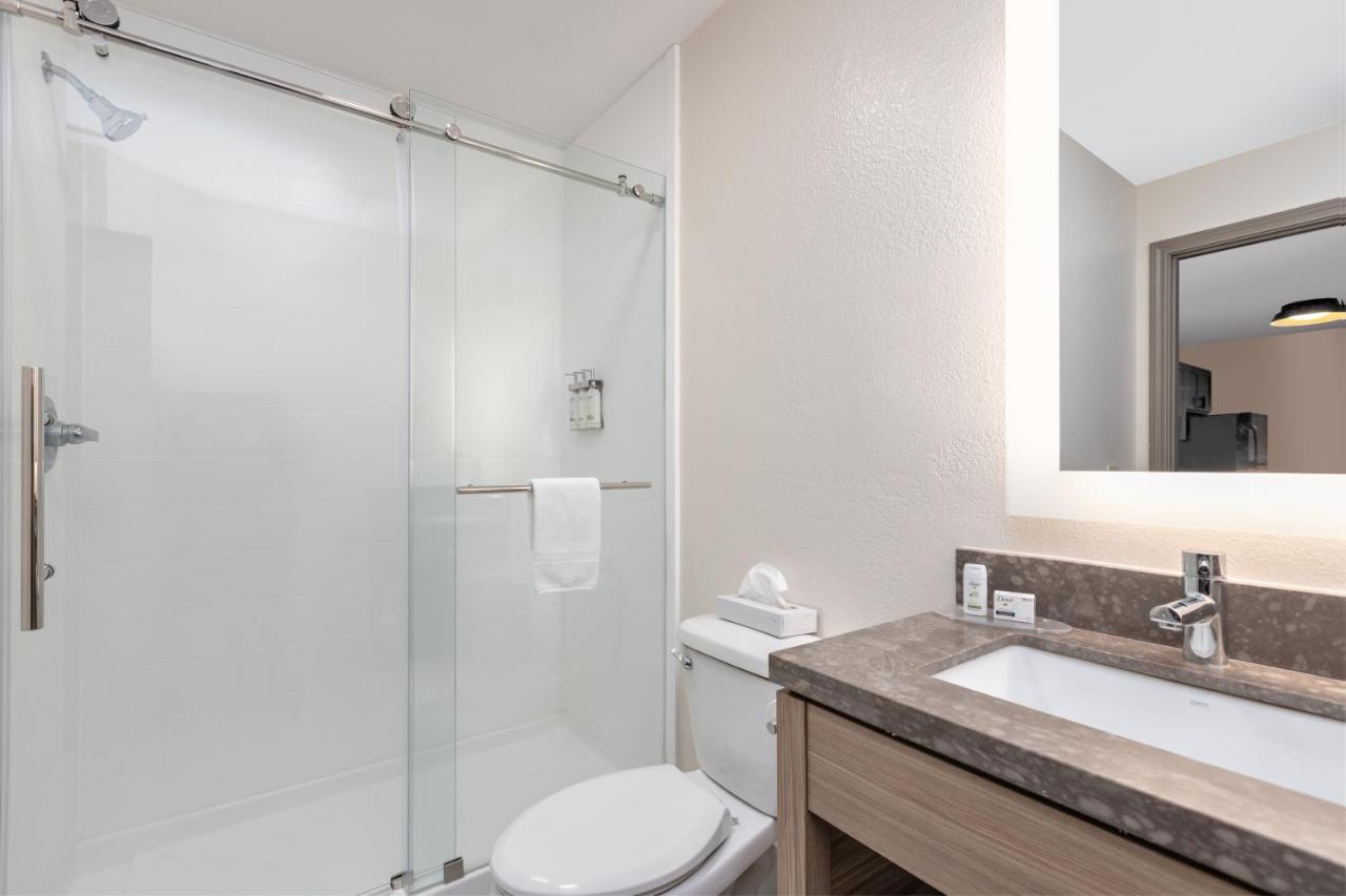 King Studio at Candlewood Suites Houston (The Woodlands), an IHG Hotel