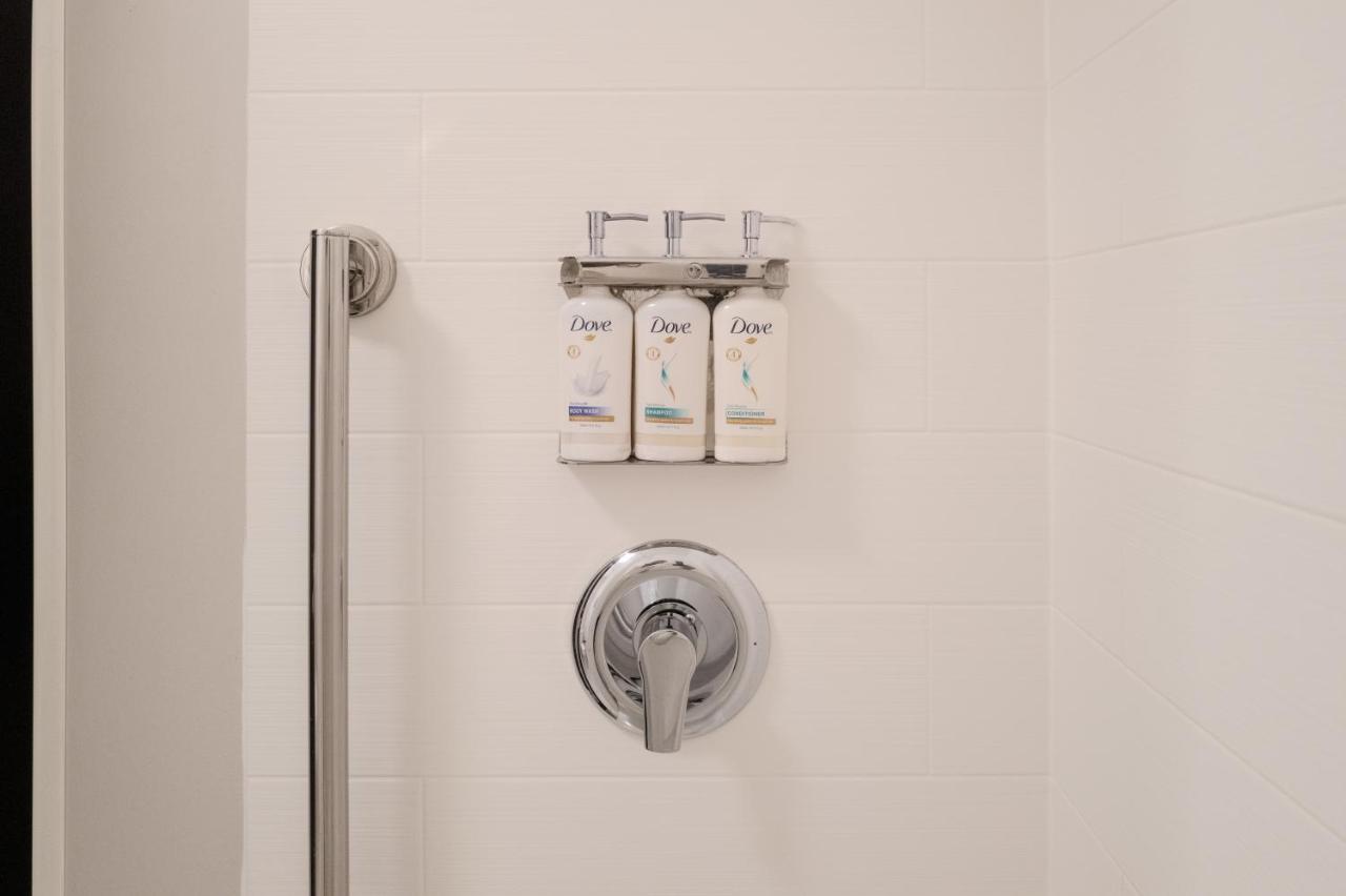 Standard Room at Holiday Inn Express & Suites Franklin - Berry Farms by IHG