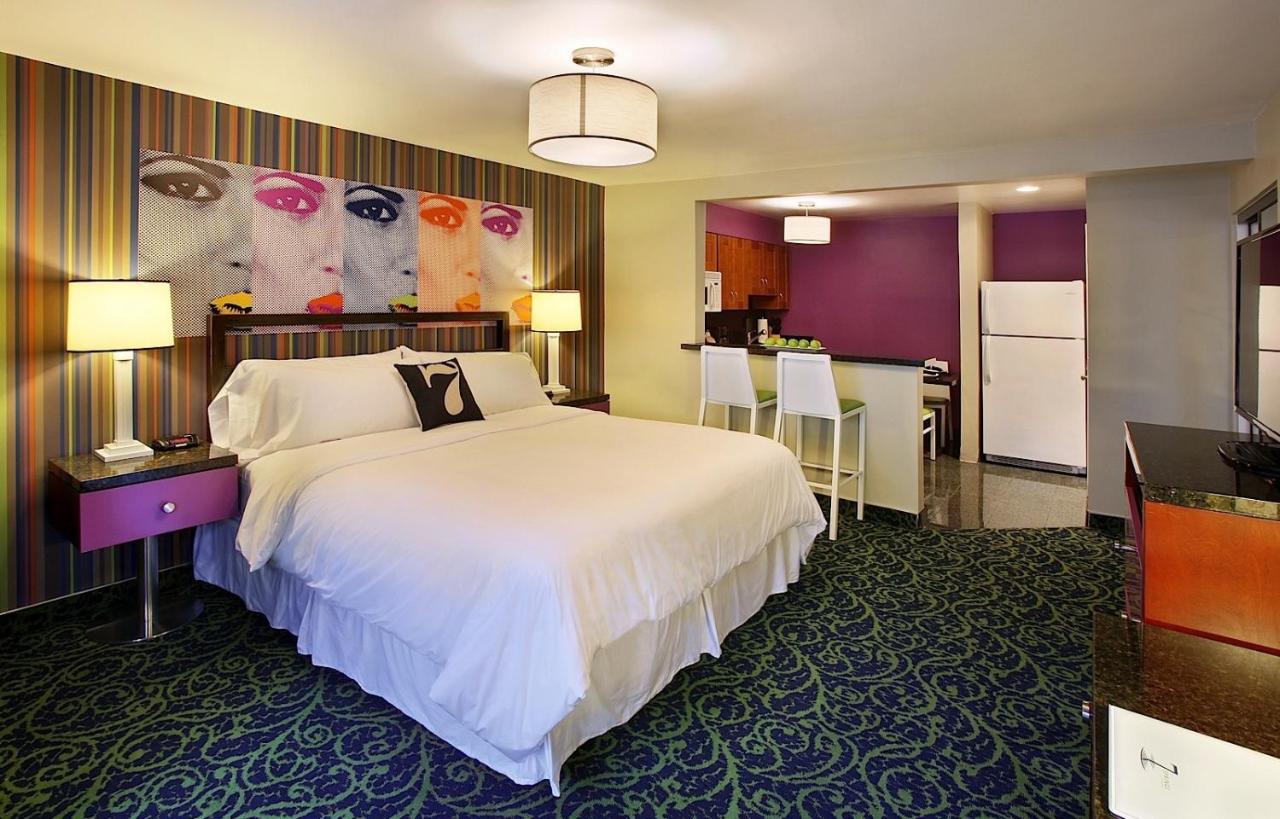 King Studio at 7 Springs Inn & Suites