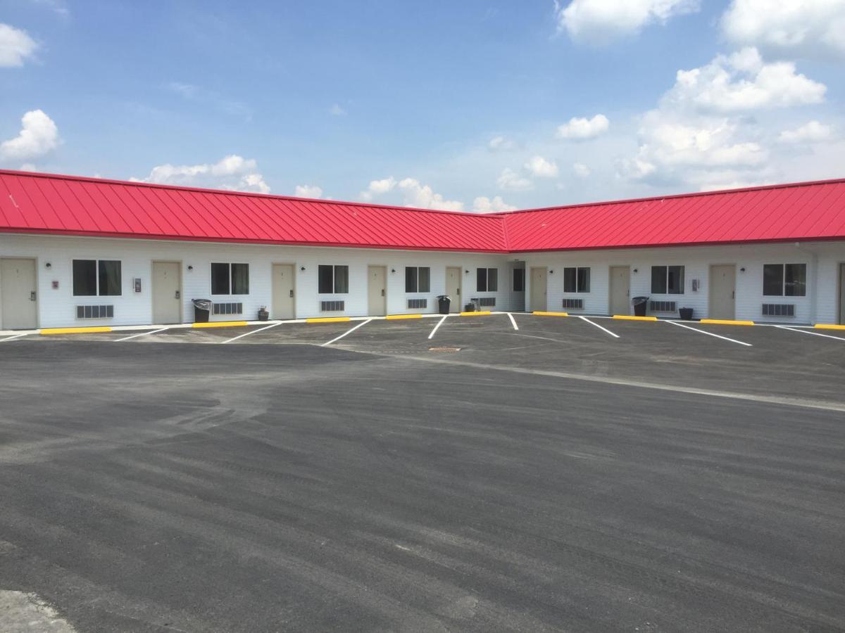| Apple Inn and Suites Cooperstown Area