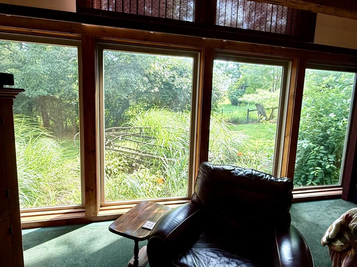  | HIllside Farm B & B