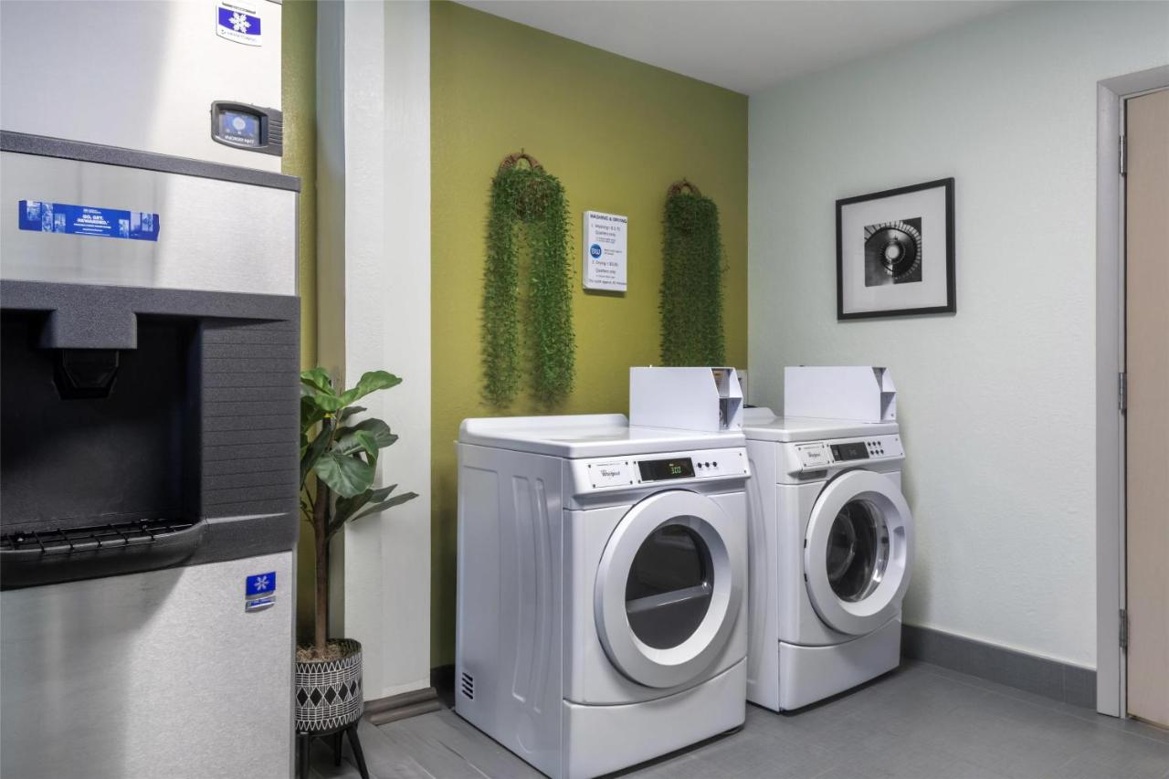 | Best Western West Greenwich Inn