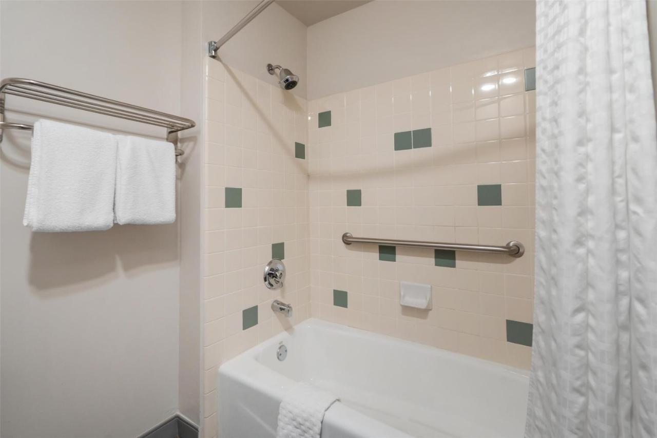 King Suite at Best Western Plus John Jay Inn & Suites