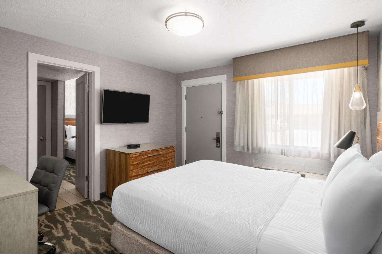 Two-Bedroom Queen Room at Aiden by Best Western St. George