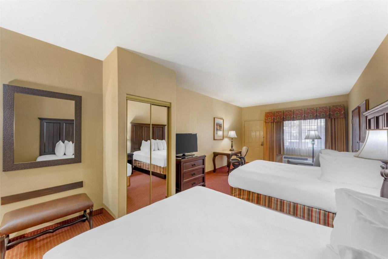 | Best Western San Isidro Inn