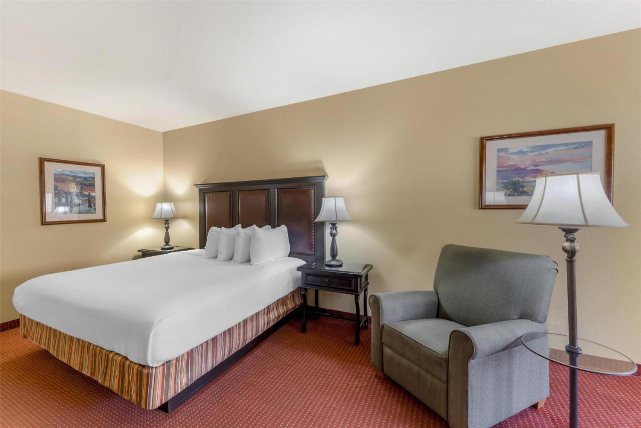 | Best Western San Isidro Inn