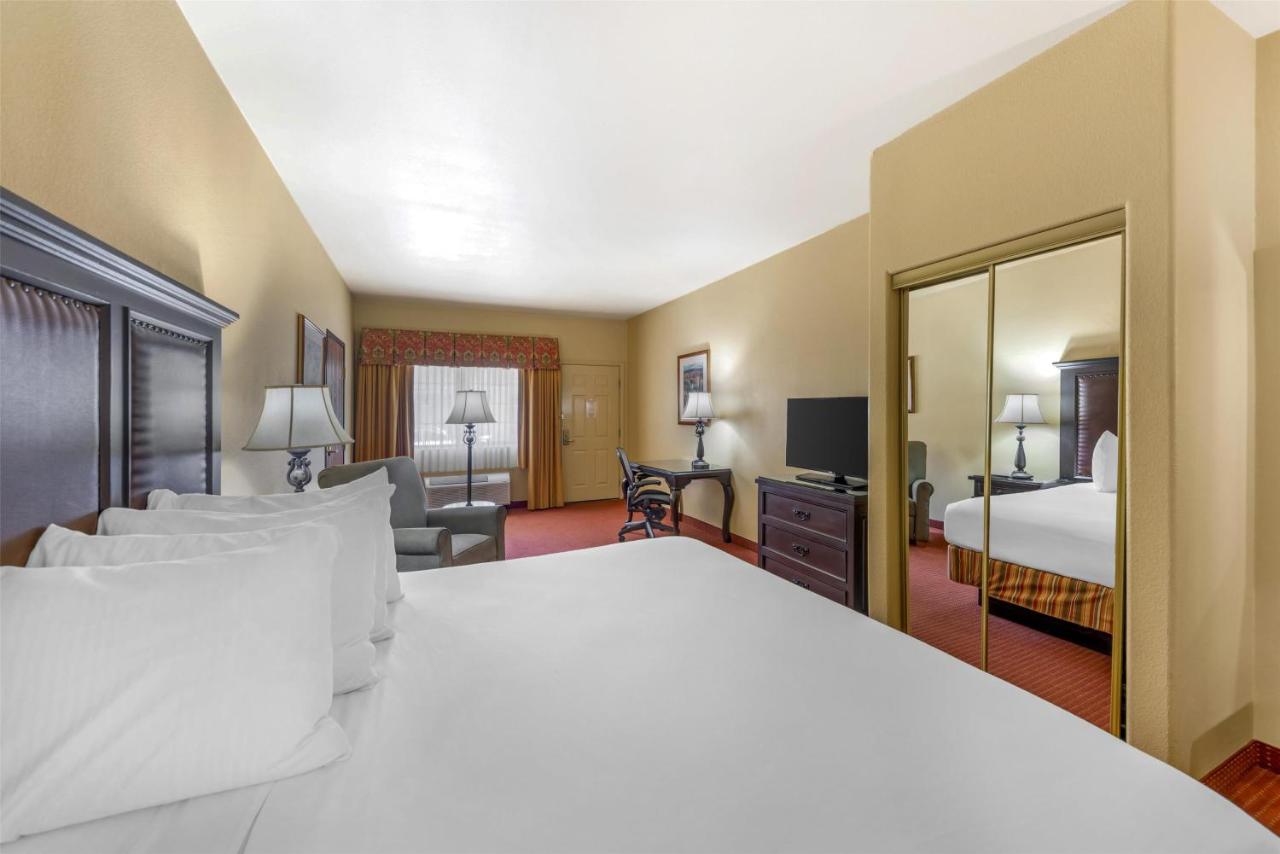 | Best Western San Isidro Inn
