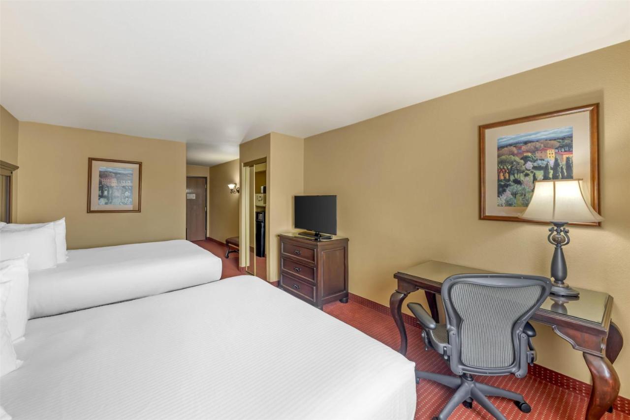 | Best Western San Isidro Inn
