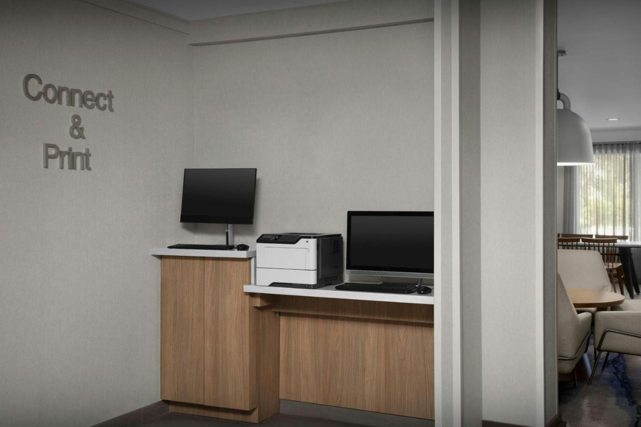 | Fairfield Inn & Suites by Marriott Sarasota Lakewood Ranch