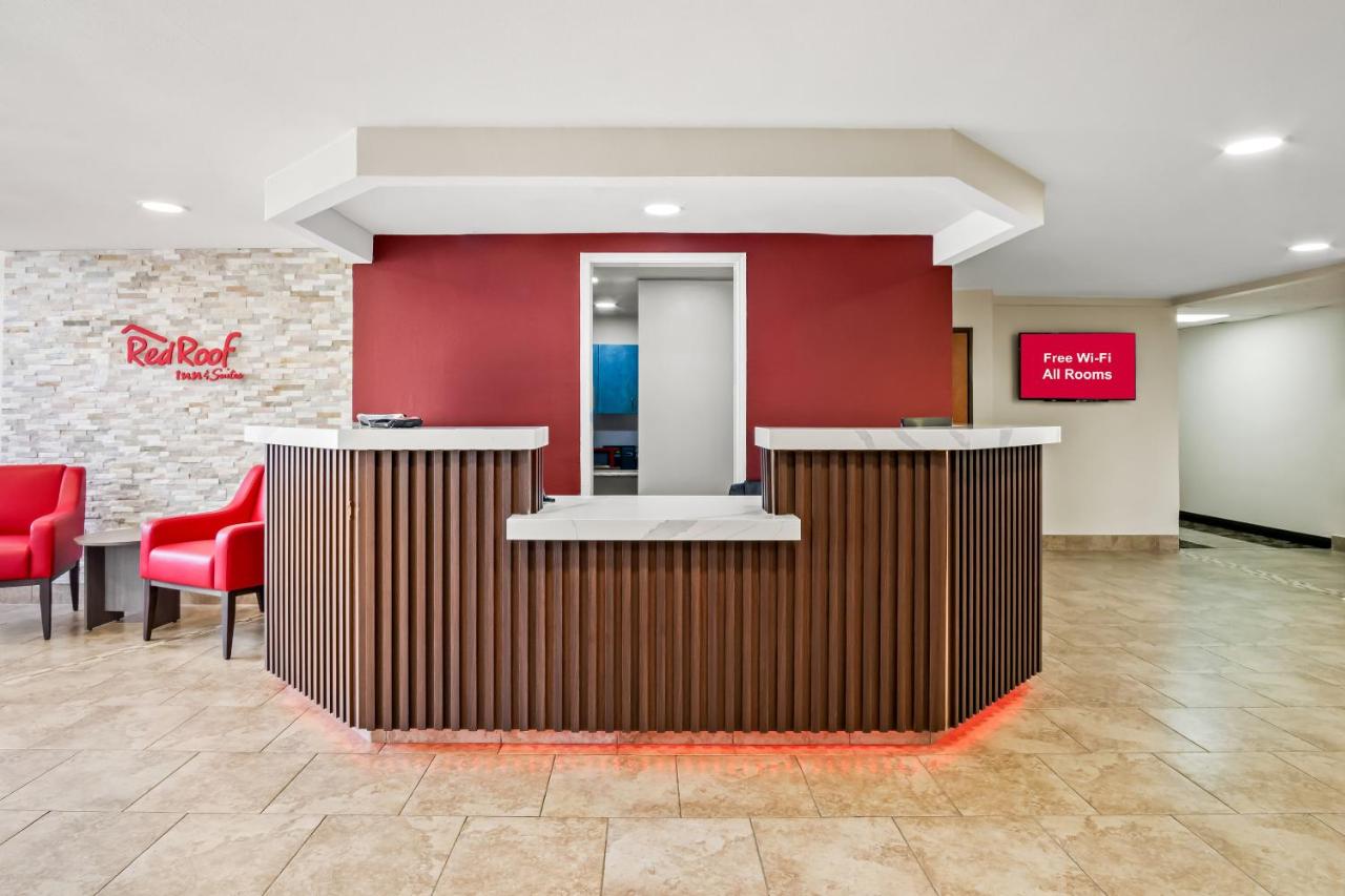 | Regency Inn & Suites DFW