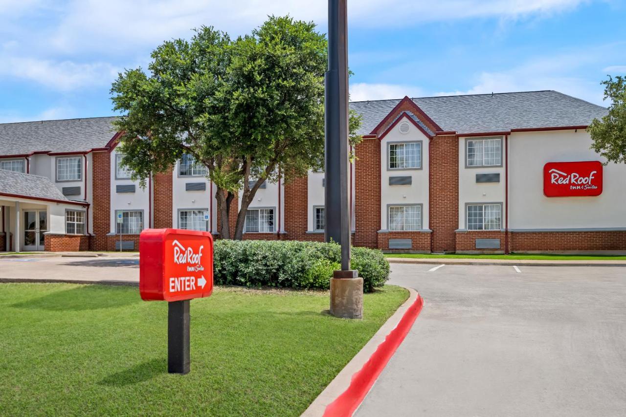 | Regency Inn & Suites DFW
