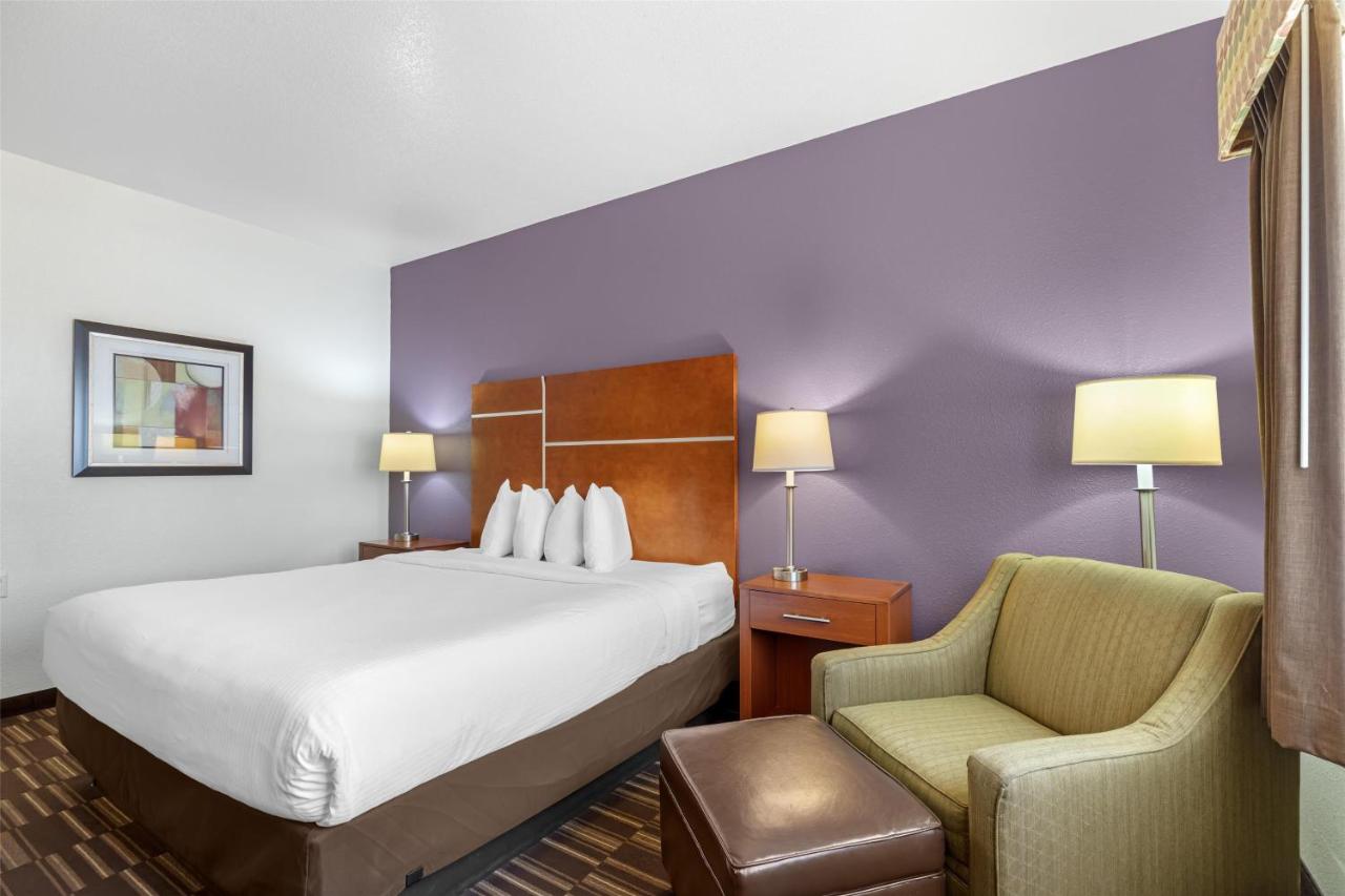  | Best Western Firestone Inn & Suites