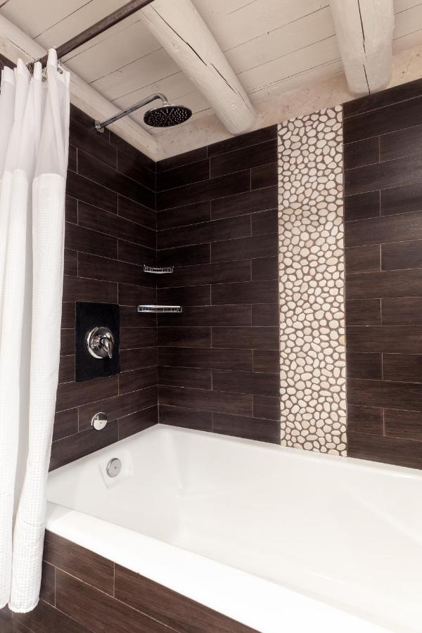 | El Monte Sagrado Living Resort & Spa