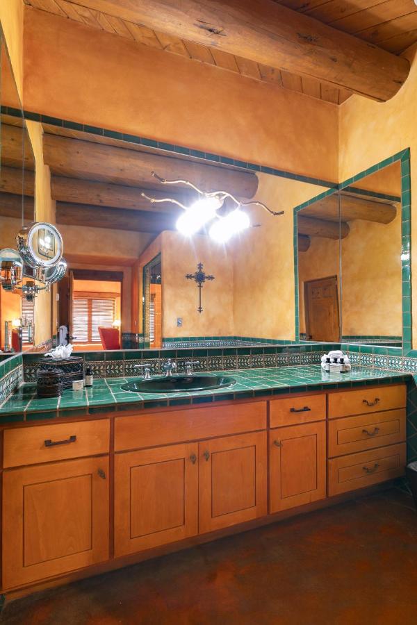 Two-Bedroom Suite at El Monte Sagrado Living Resort & Spa