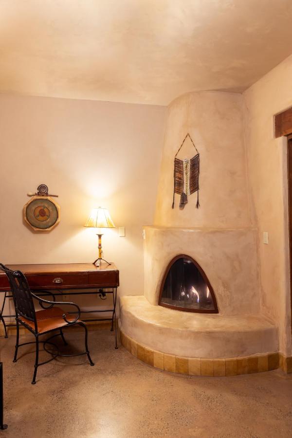 | El Monte Sagrado Living Resort & Spa