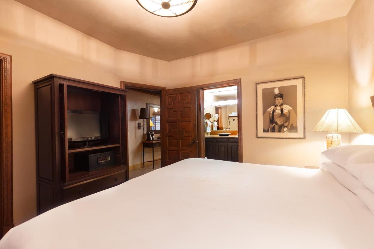 Suite with Balcony at El Monte Sagrado Living Resort & Spa