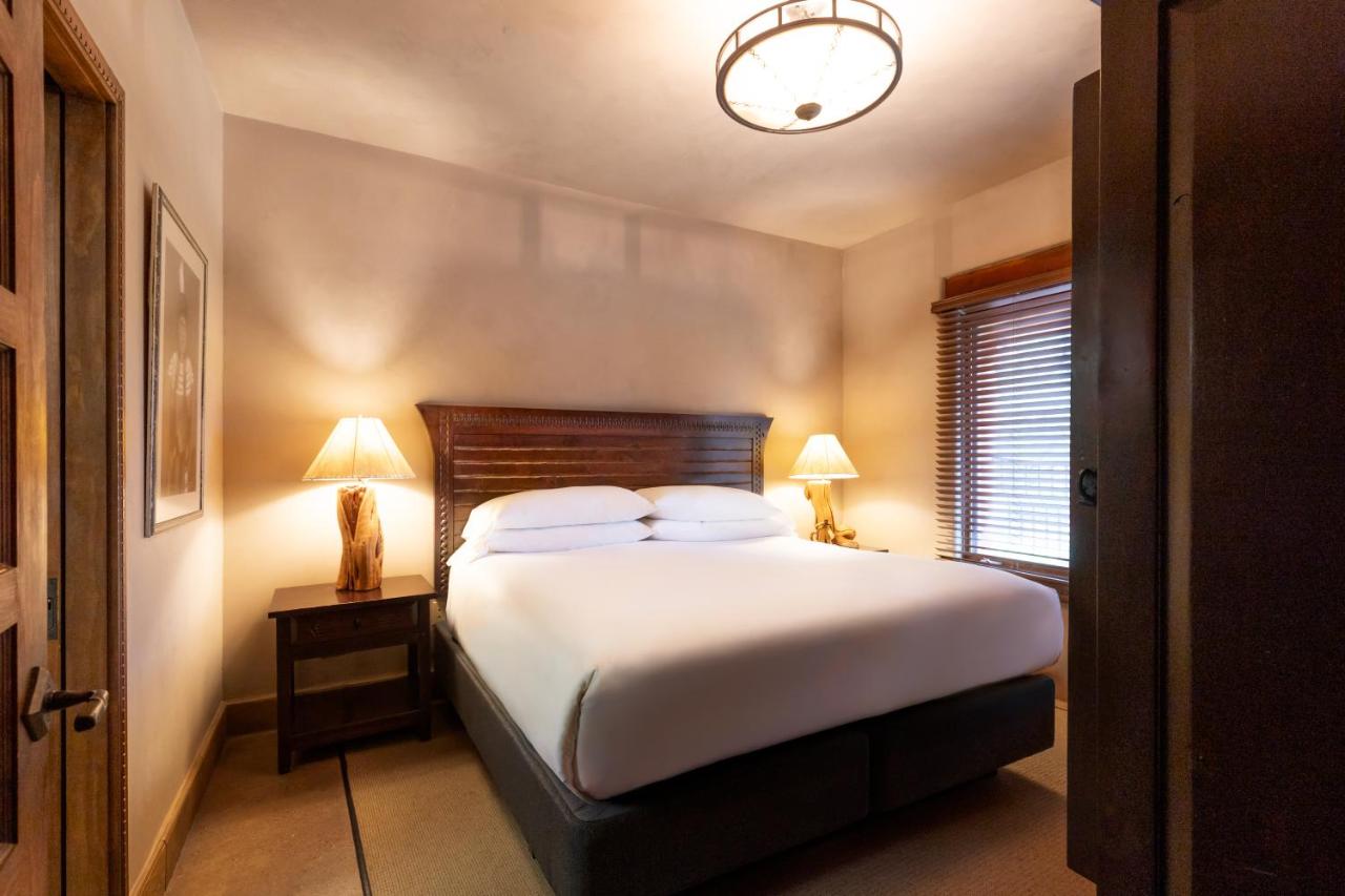 Suite with Balcony at El Monte Sagrado Living Resort & Spa