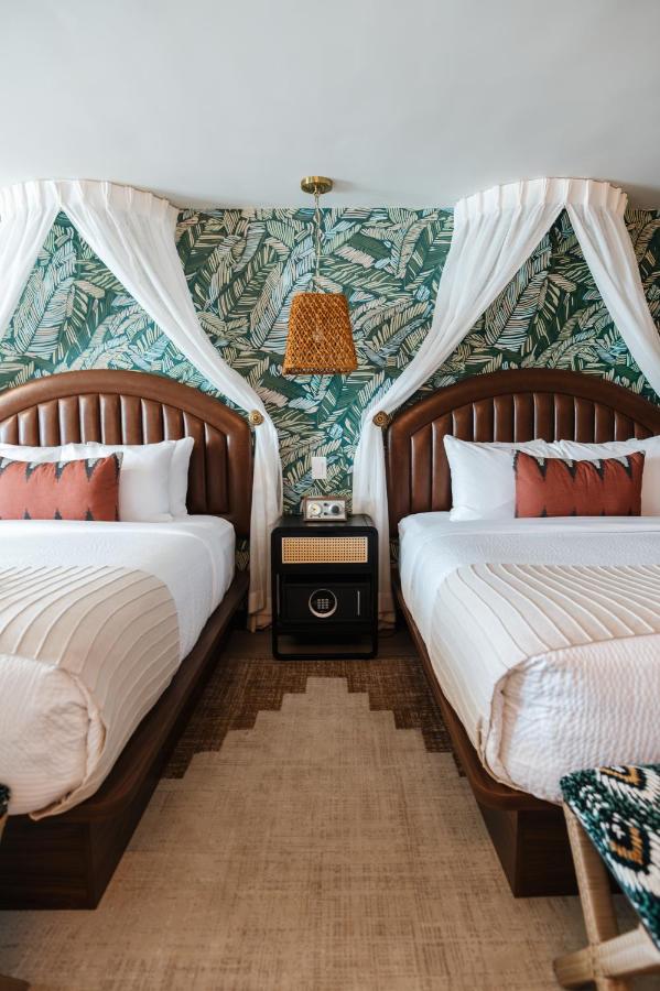 | The Tidewater Inn - Cape Cod