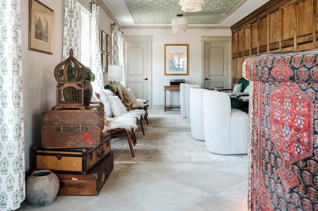 | The Tidewater Inn - Cape Cod