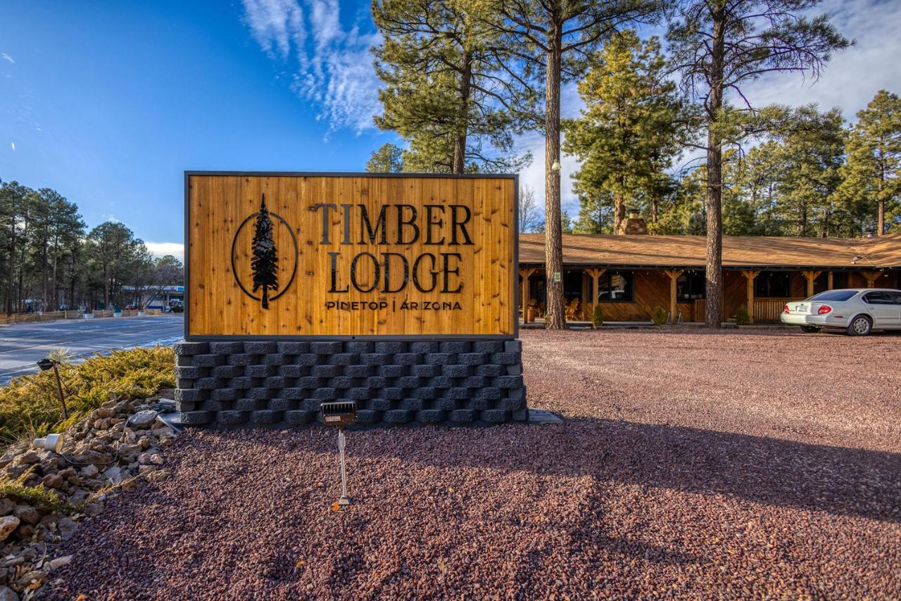 | TimberLodge Inn