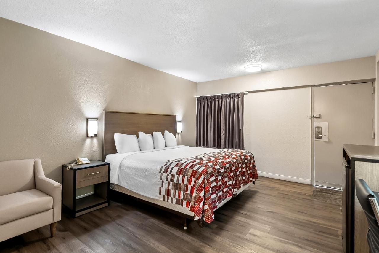 | Red Carpet Inn Washington DC